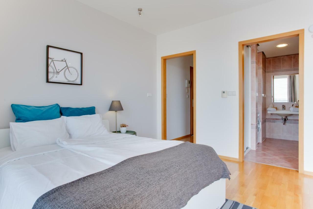 Teichmann Premium Apartments براغ المظهر الخارجي الصورة
